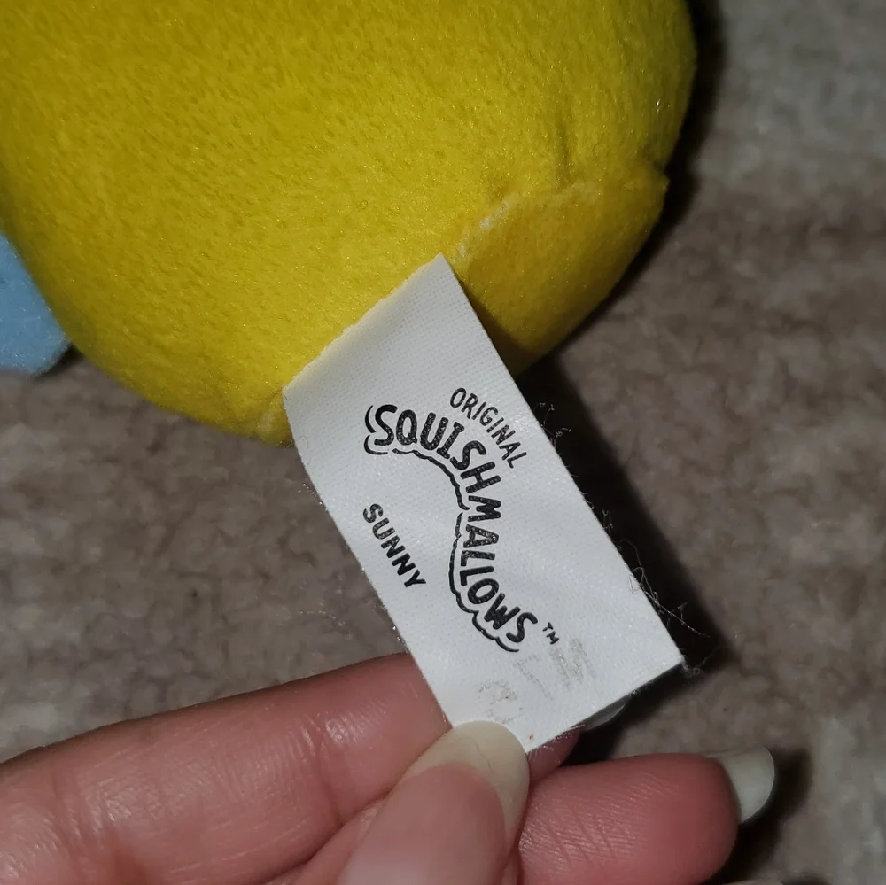 5 for $20 | Squishmallows x McDonald's Sunny the Bee 2023 Mini Plush - Picture 3 of 9